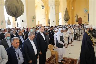 حضور وزیر محترم امورخارجه در نماز جمعه شهر حیدرآباد در "مکه مسجد"